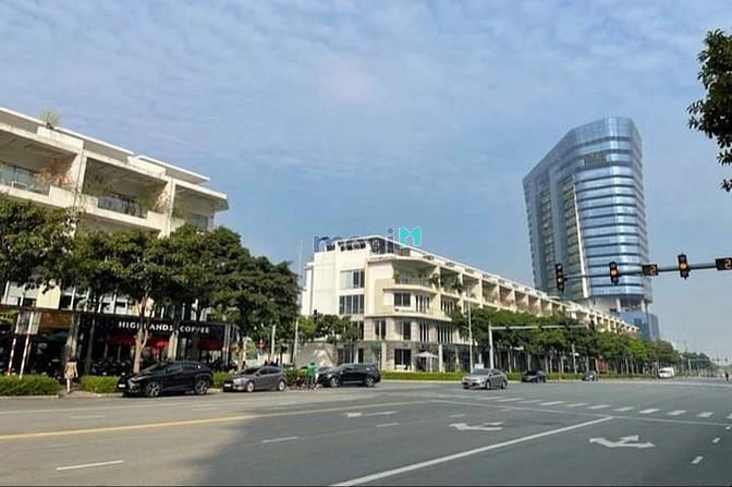 Hình ảnh Cần Bán Gấp Cặp Căn Shophouse Nguyễn Cơ Thạch - Hầm - Trệt - 4 Lầu