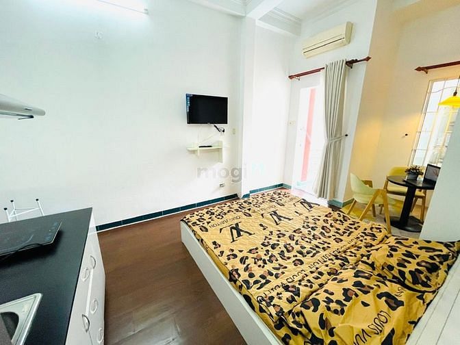 Hình ảnh Mb6623 nạp rút nhanh chóng Quận 1 - Nguyễn Thị Minh Khai - Ban công