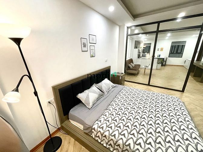 Hình ảnh 1 Ngủ 1 Khách, Thanh Niên, Tây Hồ, Ô tô, View Hồ, Full đồ, Thang máy