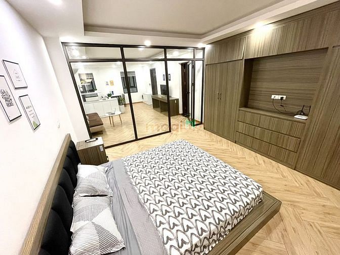 Hình ảnh 1 Ngủ 1 Khách, Thanh Niên, Tây Hồ, Ô tô, View Hồ, Full đồ, Thang máy