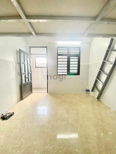 Hình ảnh trống 1phòng gần Phan văn Hớn,quận 12, có gác
