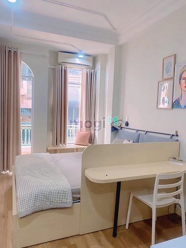 Hình ảnh Mb6623 nạp rút nhanh chóng ban công , cửa sổ lớn . Quận 1 Nguyễn Bỉnh Khiêm