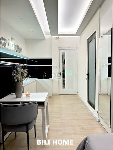 Hình ảnh Cho Thuê Căn Hộ Studio Bancolny 50m2 - Ngay Công Viên Lê Văn Tám