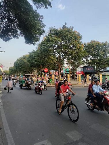 Hình ảnh Đất mặt tiền kinh doanh Kênh nước Đen- Lê Thúc Hoạch