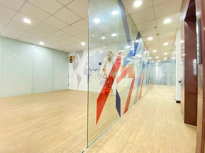 Hình ảnh Cho thuê Tòa nhà mặt tiền đường Út Tịch - DTSD 1200m2