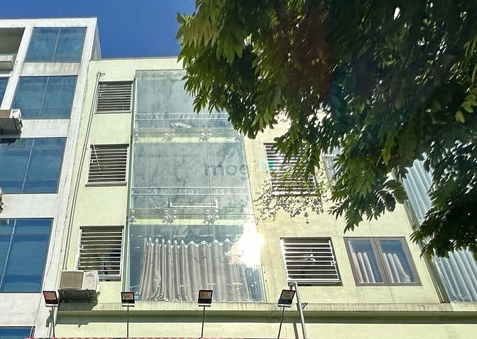 Hình ảnh CHO THUÊ tầng 4-5 nhà mặt phố Khúc Thừa Dụ