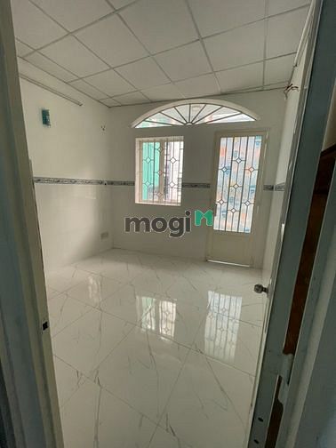 Hình ảnh Cần bán nhà hẻm trung tâm quận 11.