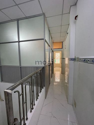 Hình ảnh Cần bán nhà hẻm trung tâm quận 11.
