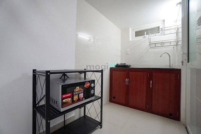 Hình ảnh Trống sẵn phòng 38m2 - cửa sổ lớn