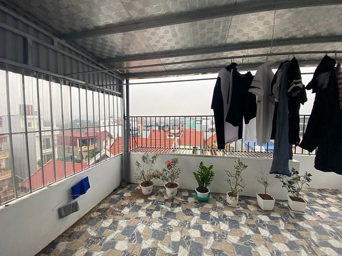 Hình ảnh Bán Nhà 5 Tầng Lô Góc Gần Chợ Tư Đình Đường Thông Ô tô, Kinh Doanh Tốt