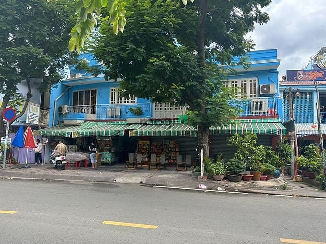Hình ảnh Cho thuê nhà mt đường Hoàng Sa p Tân Định Quận 1 .