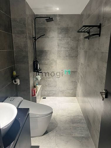 Hình ảnh Cho Thuê Căn Hộ Emerald Celadon Tân Phú 71m2 2Pn Full NT. Giá 17 Triệu