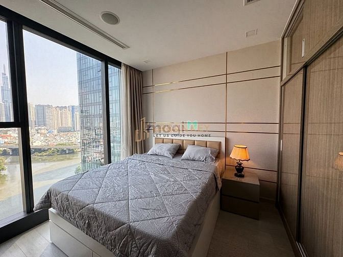 Hình ảnh Chuyên Cho Thuê Căn 2PN VinHomes Golden River - Ba Son Quận 1