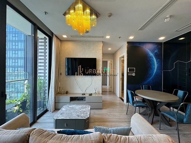 Hình ảnh Chuyên Cho Thuê Căn 2PN VinHomes Golden River - Ba Son Quận 1