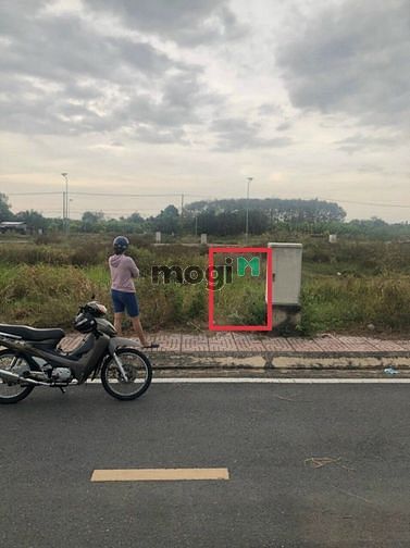 Hình ảnh Cần bán lô đất Xã Tân Phú Trung, sổ riêng giá ngộp