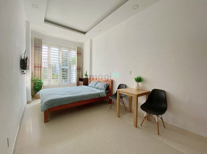Hình ảnh View siêu đẹp, gió lộng - Phòng ban công, cửa sổ lớn cực thoáng Quận 3