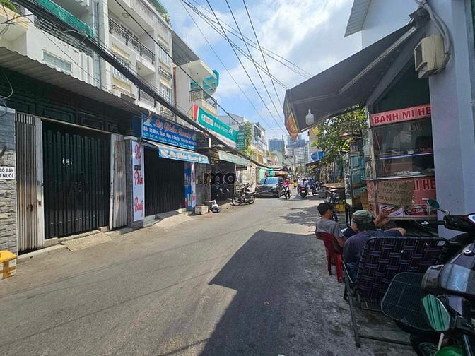 Hình ảnh Bán đất mặt Tiền Đường số 17 Cắt Lâm Văn Bền P,Tân Thuận Tây ,Quận 7 -