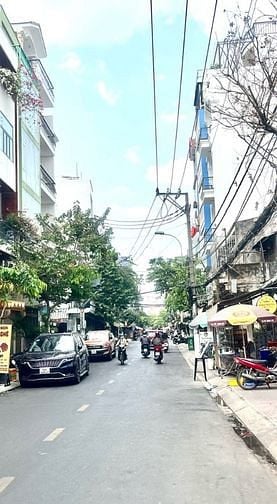 Hình ảnh Phường 13 Tân Bình, Hẻm xe hơi, 40m2, giá nhỉnh 4 tỷ.