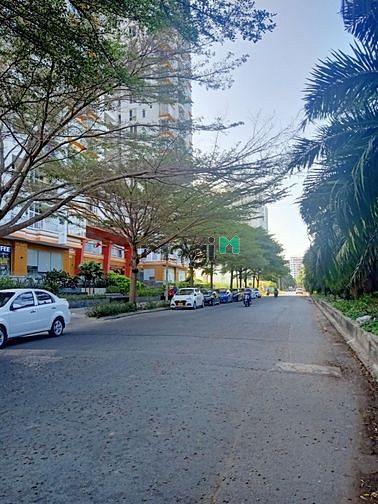 Hình ảnh Bán lô đất đường 12m, khu dân cư Intresco 13E 100m2
