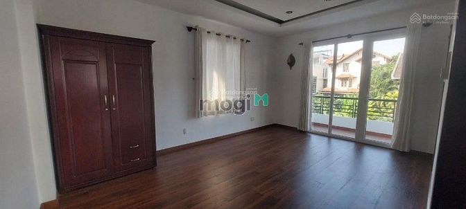 Hình ảnh Biệt thự Khu D2 Làng Đại Học, P25 Bình Thạnh