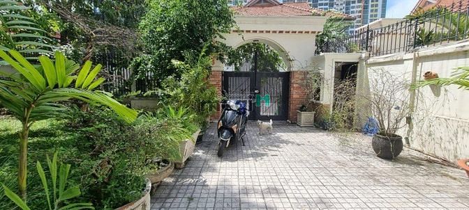 Hình ảnh Biệt thự Khu D2 Làng Đại Học, P25 Bình Thạnh