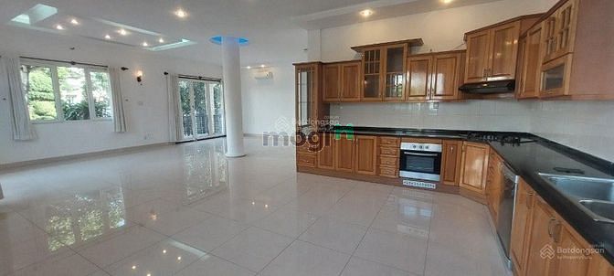 Hình ảnh Biệt thự Khu D2 Làng Đại Học, P25 Bình Thạnh