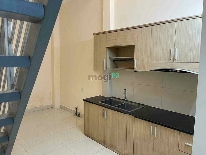 Hình ảnh Cho Thuê Nhà Nguyên Căn Đường Huỳnh Tấn Phát