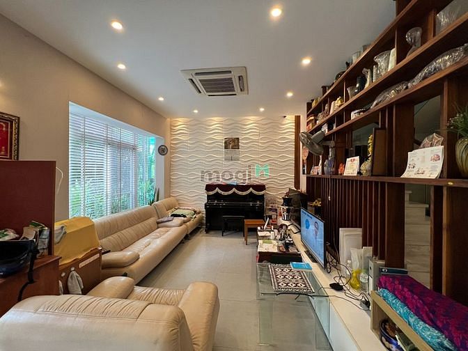 Hình ảnh Biệt thự Hưng Thái, Phú Mỹ Hưng, Quận 7. cần bán 27 tỷ