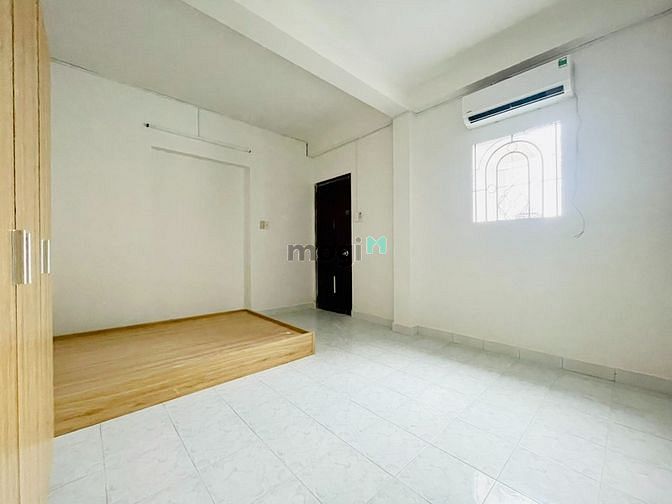 Hình ảnh 🔴Đầu tháng trống studio_ban công_cửa sổ_gần khu ẩm thực Phan XíchLong