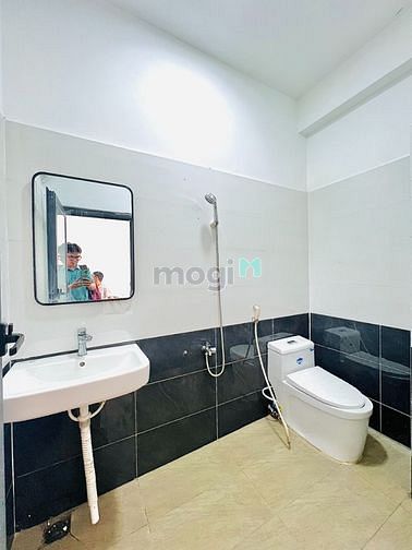 Hình ảnh 💥Phòng Thoáng Mát Full Nội Thất-Ngay Etown Cộng Hoà