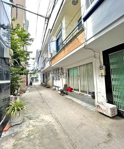Hình ảnh Cho Thuê Nhà Nguyên Căn Hẻm 1135 Huỳnh Tấn Phát