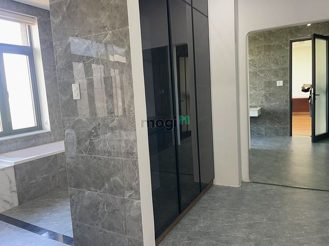 Hình ảnh Cho thuê villa Lê Hữu Khánh cực đẹp