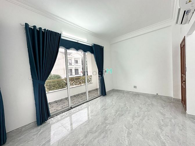 Hình ảnh 🔴Khai trương tòa Trang Chủ MB66.COM / Đăng Ký Tặng 66K mới 100%_Ban công_ gần ĐH Văn Lang