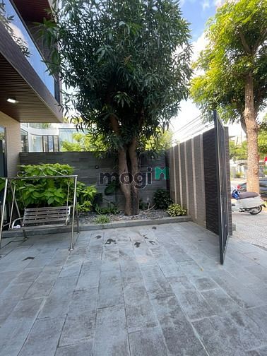 Hình ảnh Cho thuê villa Lê Hữu Khánh cực đẹp