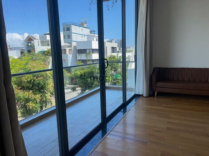 Hình ảnh Cho thuê villa Lê Hữu Khánh cực đẹp