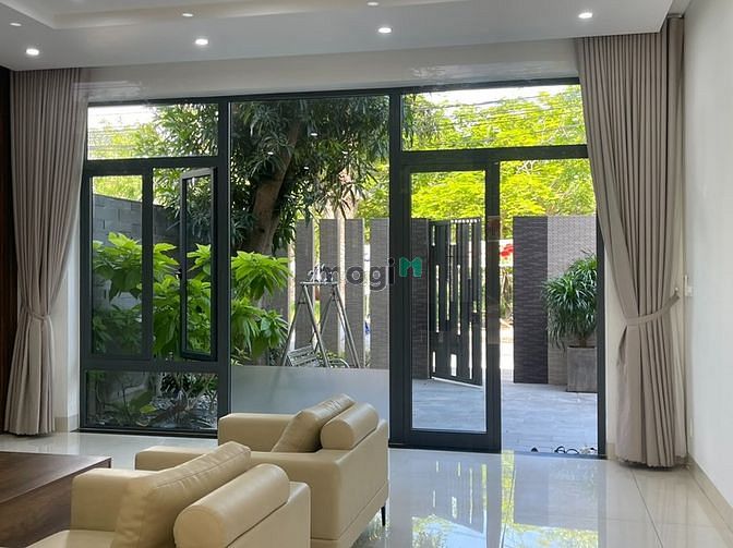 Hình ảnh Cho thuê villa Lê Hữu Khánh cực đẹp