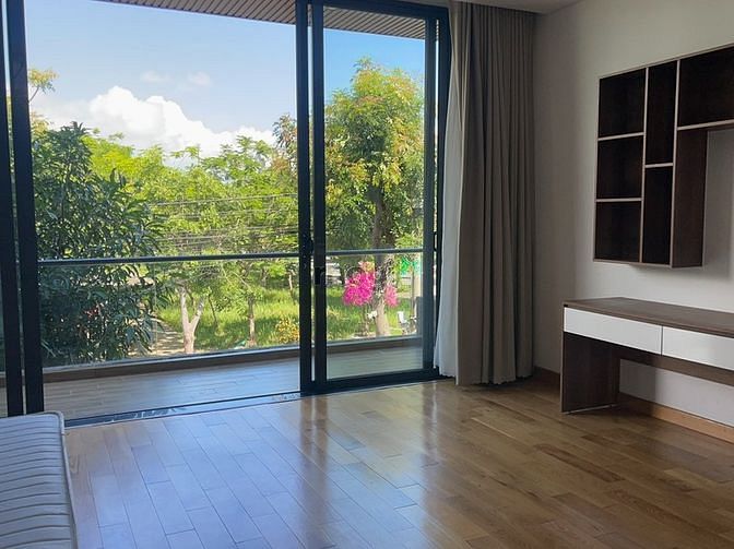 Hình ảnh Cho thuê villa Lê Hữu Khánh cực đẹp