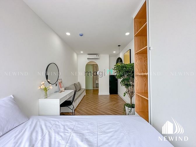 Hình ảnh CHDV Q7_ Studio ban công, cửa sổ lớn_ sát Lotte, Phú Mỹ Hưng, Rmit