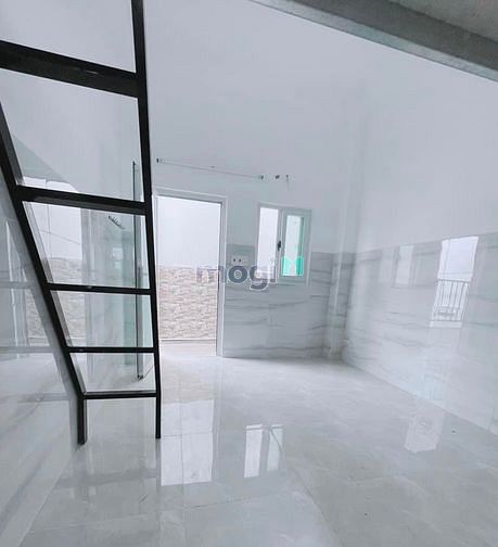 Hình ảnh Phòng Duplex gần Văn Lang siêu thoáng mát