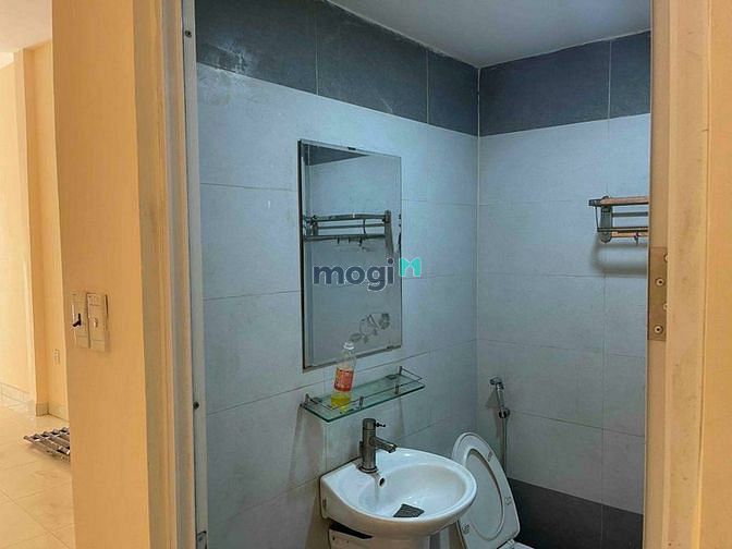 Hình ảnh Cho Thuê Nhà Nguyên Căn Hẻm 30 Lâm Văn Bền