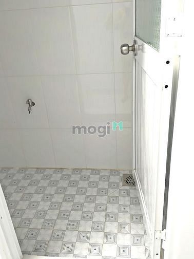 Hình ảnh Cho Thuê Nhà Nguyên Căn Hẻm 1135 Huỳnh Tấn Phát