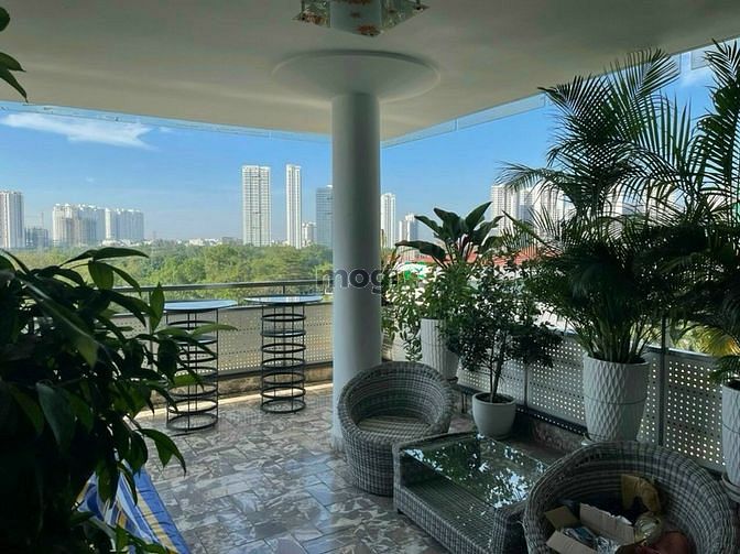 Hình ảnh Bán CH Grand view C PMH Q7 . dt 192m2, sân vườn rộng