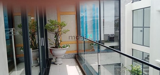 Hình ảnh Biệt thự , văn phòng kinh doanh 700m2, cách Q.Gò Vấp 300m