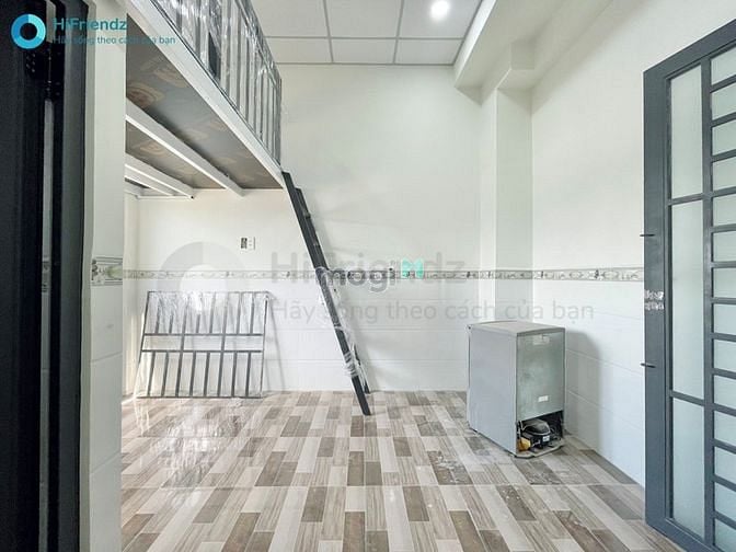 Hình ảnh Mb6623 nạp rút nhanh chóng cạnh đường Lê Văn Việt, ngã tư Thủ Đức, Vincom quận 9.
