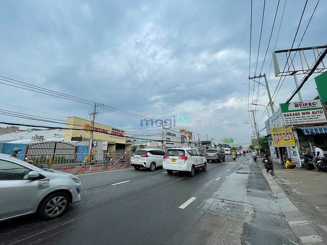 Hình ảnh Bán đất thổ cư MT Quốc Lộ 13; DT gần 5.000m2, giá 52 triệu/m2