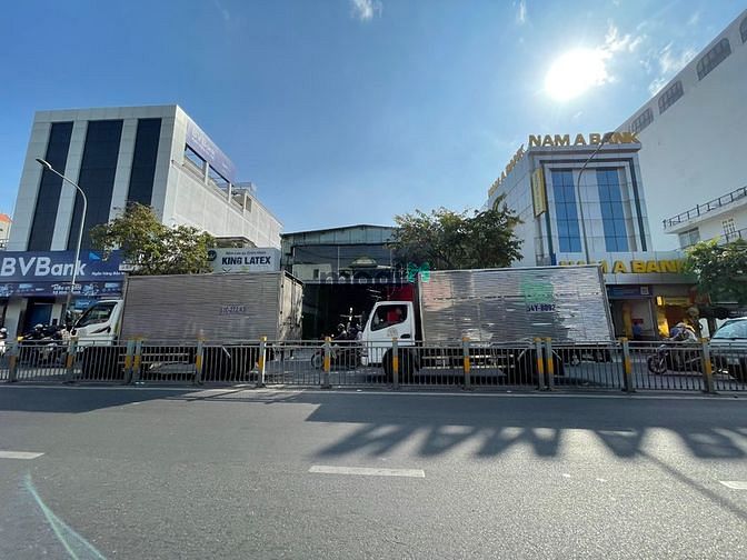 Hình ảnh Bán nhà đất thổ cư MT Lũy Bán Bích, Tân Phú. DT: 4.000m2, giá 335 tỷ