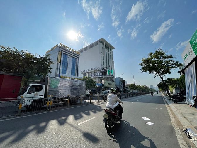 Hình ảnh Bán nhà đất thổ cư MT Lũy Bán Bích, Tân Phú. DT: 4.000m2, giá 335 tỷ