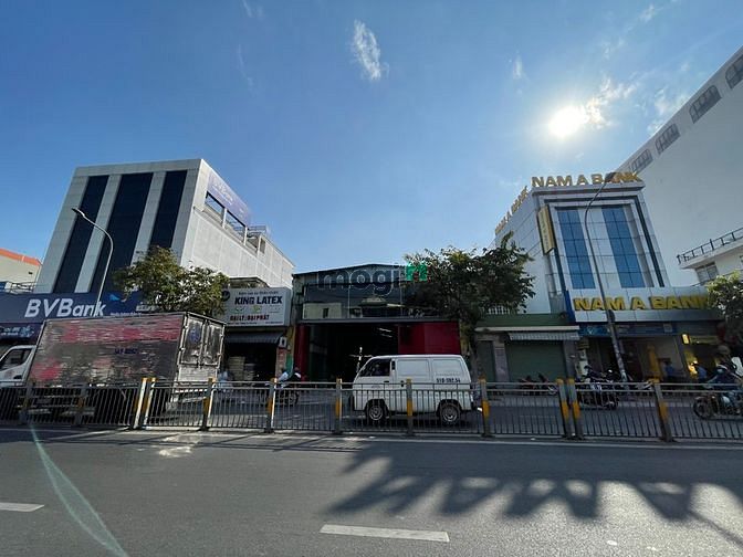 Hình ảnh Bán nhà đất thổ cư MT Lũy Bán Bích, Tân Phú. DT: 4.000m2, giá 335 tỷ