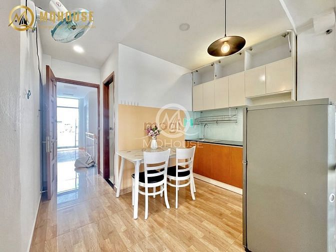 Hình ảnh Cho Thuê Căn Hộ 1pn 55m2 Ban Công Thoáng gần Etown, K300 Tân Bình