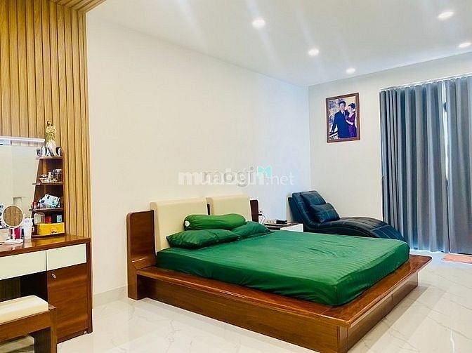 Hình ảnh Cho thuê Villa full nội thất đẹp mới COMPOUND QUẬN 2  Đường D2, SAIGON